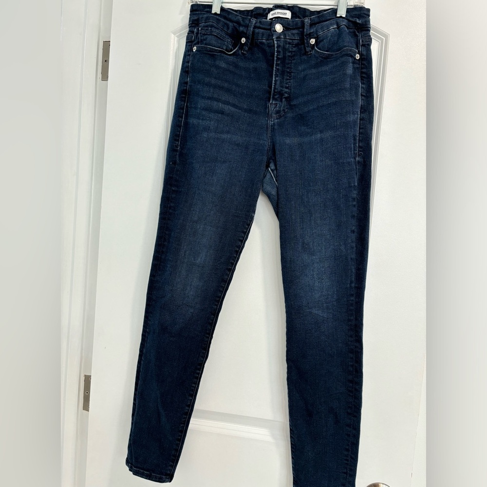 Good American Good Legs Skinny Jeans
RN#151301 Size 12/31